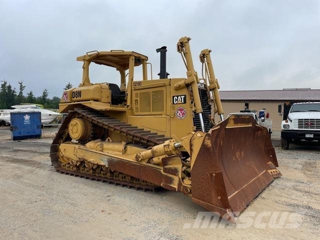 CAT D8N Dozers - Tratores rastos