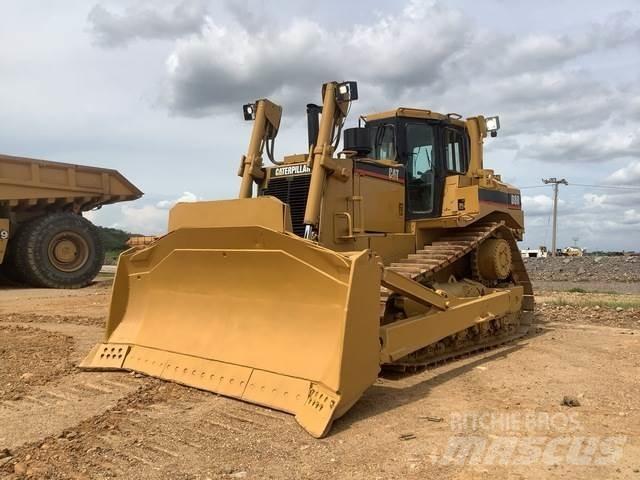 CAT D8R Dozers - Tratores rastos