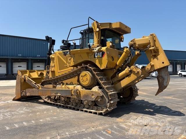 CAT D8T Dozers - Tratores rastos