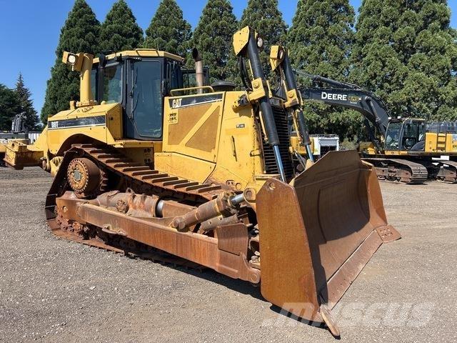 CAT D8T Dozers - Tratores rastos