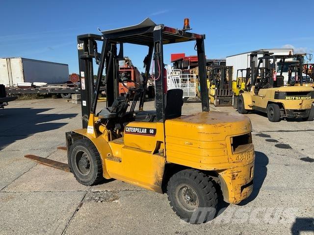 CAT DP30 Empilhadores - Outros