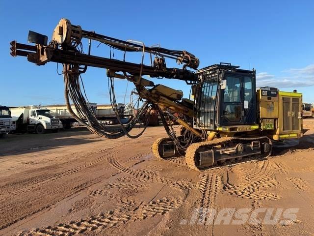 CAT MD5150 Perfuradoras de superfície