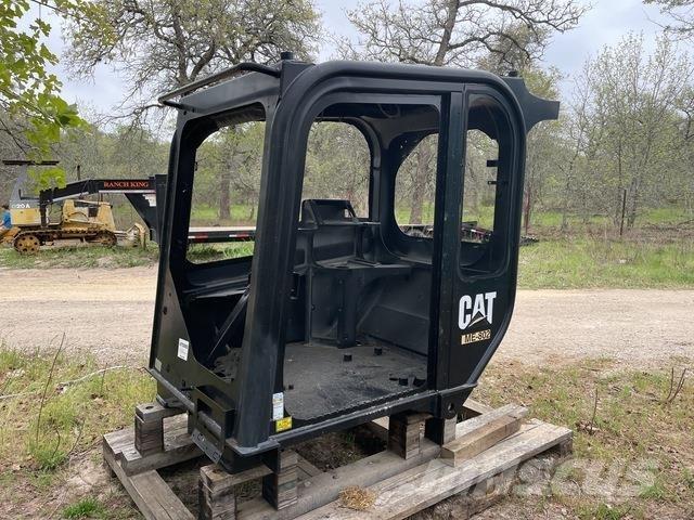 CAT ME-802 Outros componentes
