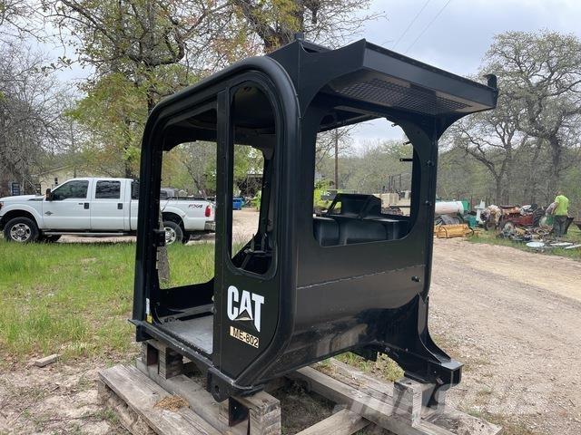 CAT ME-802 Outros componentes