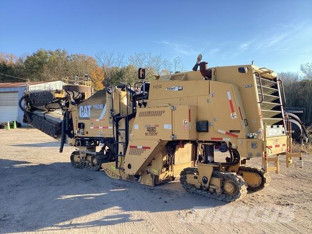 CAT PM200 Moinhos de asfalto a frio