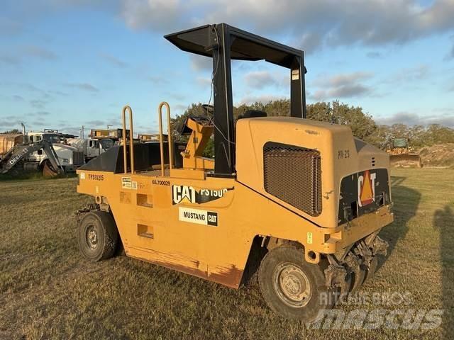 CAT PS150C Cilindros Compactadores de pneus
