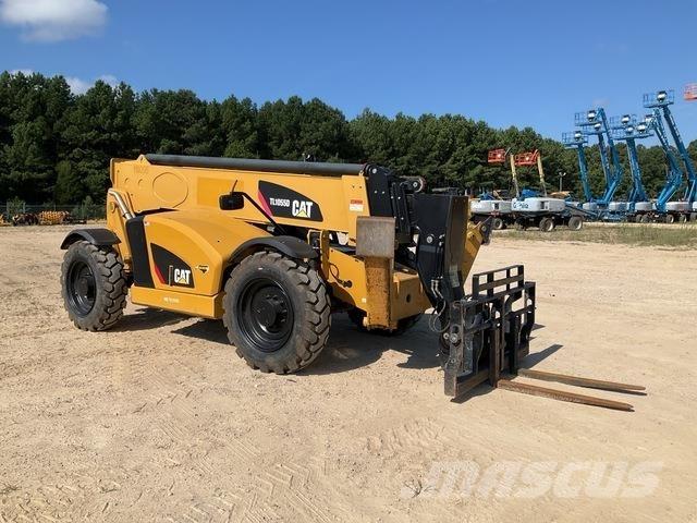 CAT TL1055D Manipulador telescópico