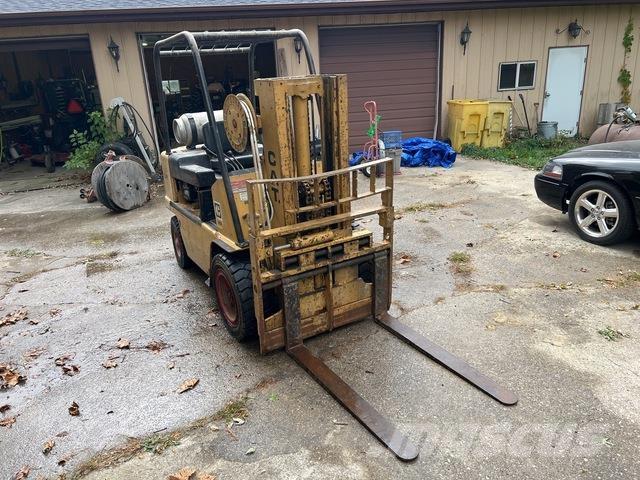 CAT V60 Empilhadores - Outros