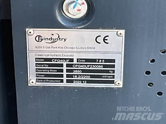 CFG 40UF Escavadeiras de esteiras