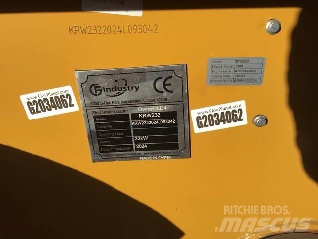 CFG KRW232 Minicarregadeiras