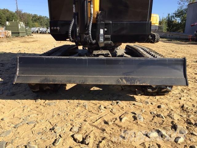 CFG QNT30 Escavadeiras de esteiras