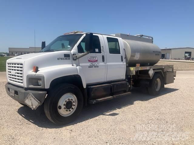 Chevrolet 7500 Auto-tanques