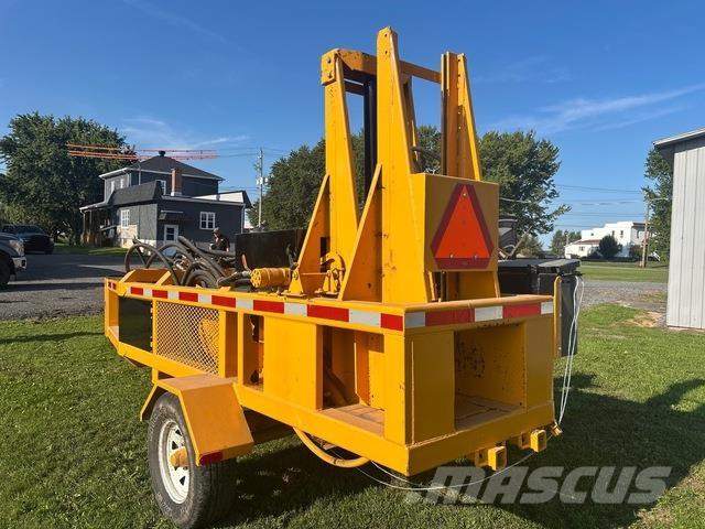  Custom Built Construção - Outros
