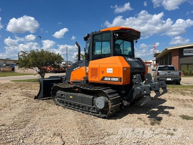Develon DD100 Dozers - Tratores rastos