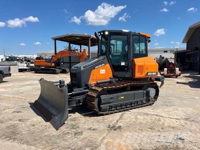 Develon DD100 Dozers - Tratores rastos