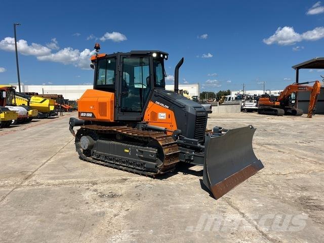 Develon DD100 Dozers - Tratores rastos