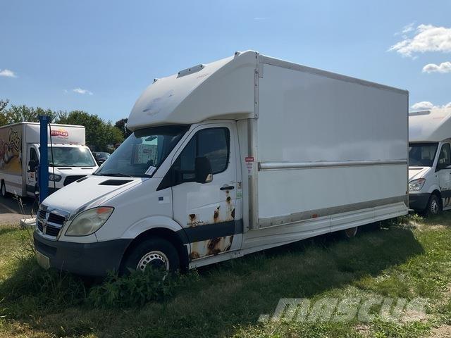 Dodge Sprinter Carrinhas de caixa fechada