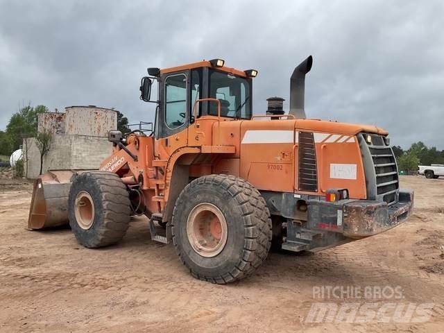 Doosan DL300 Carregadeiras de rodas