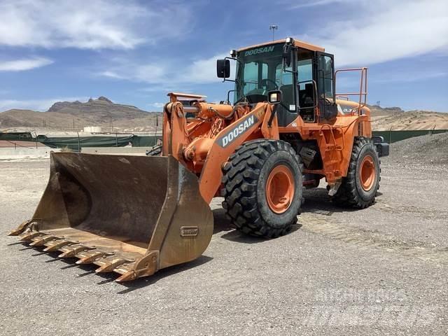 Doosan DL300-5 Carregadeiras de rodas