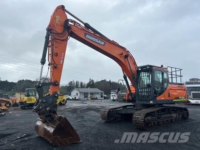 Doosan DX225LC Escavadeiras de esteiras