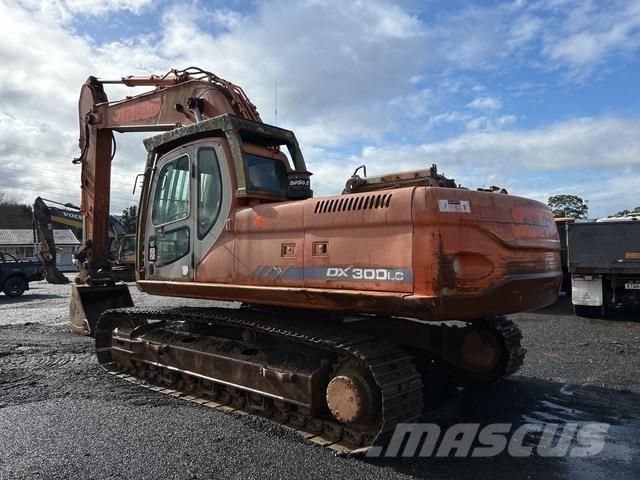 Doosan DX300LC Escavadeiras de esteiras