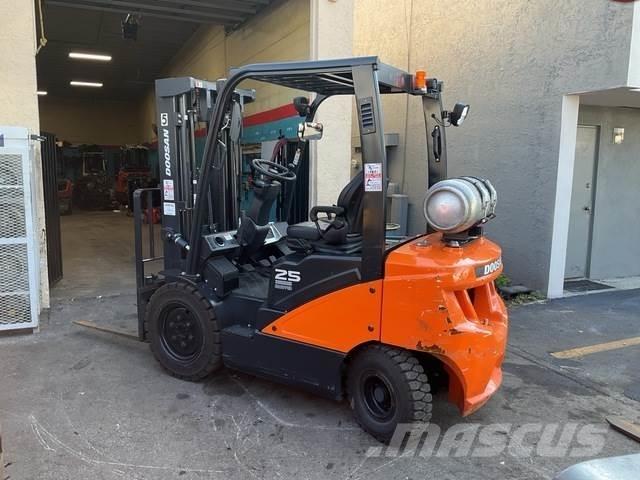 Doosan G25E-7 Empilhadores - Outros