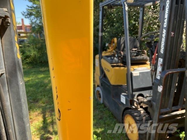 Doosan GC30P-3 Empilhadores - Outros