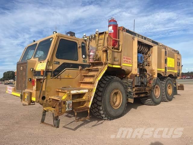  EMT 600 Camiões-cisterna