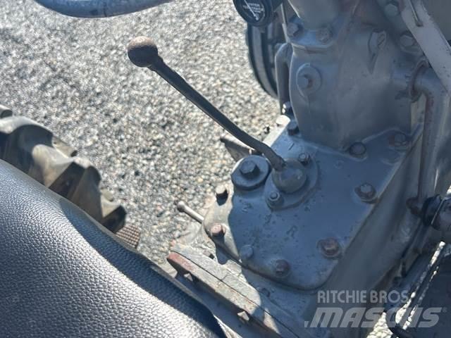 Ferguson TE20 Construção - Outros
