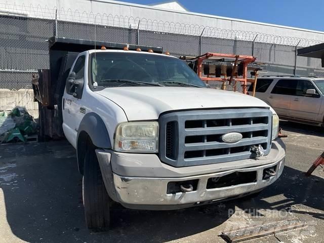 Ford 550 Camiões basculantes