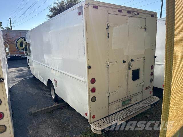 Ford Econoline Caixa fechada