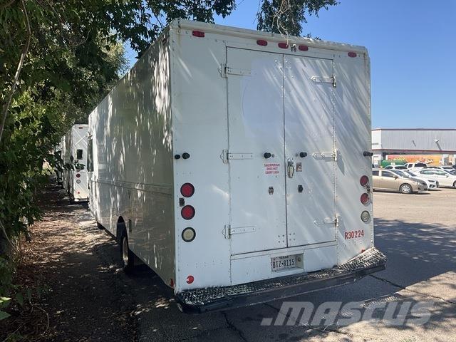Ford Econoline Caixa fechada