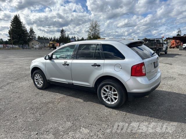 Ford Edge Automóvel