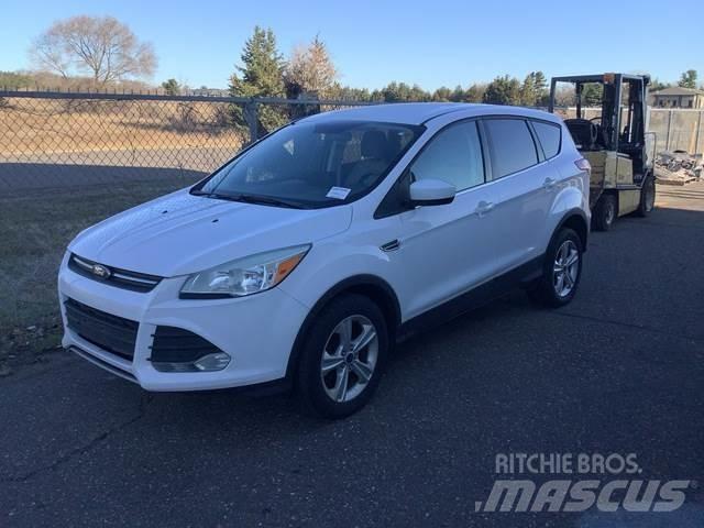 Ford Escape Automóvel