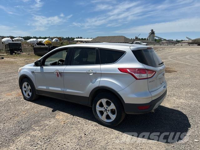 Ford Escape Automóvel