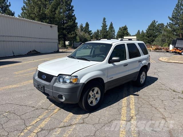 Ford Escape Automóvel