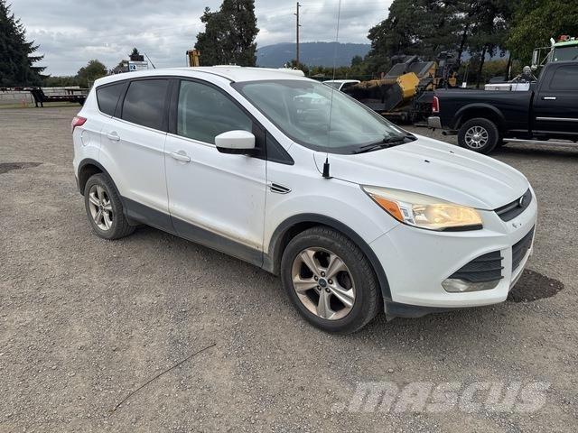 Ford Escape Automóvel