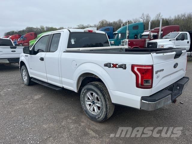 Ford F-150 Pick up de caixa aberta