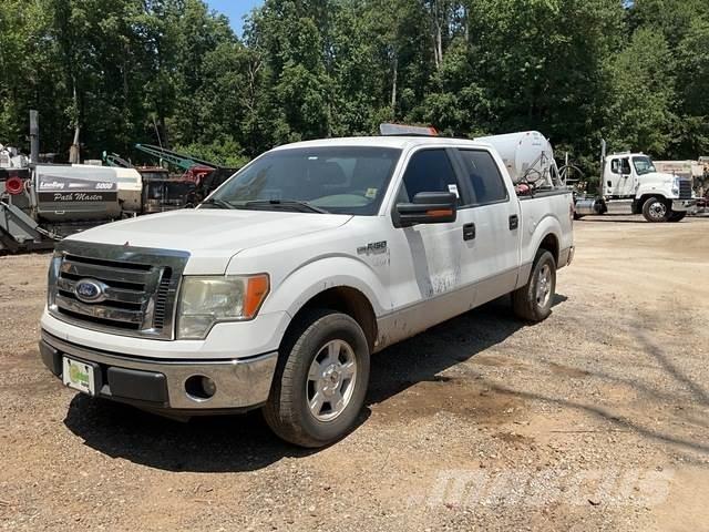 Ford F-150 Pick up de caixa aberta
