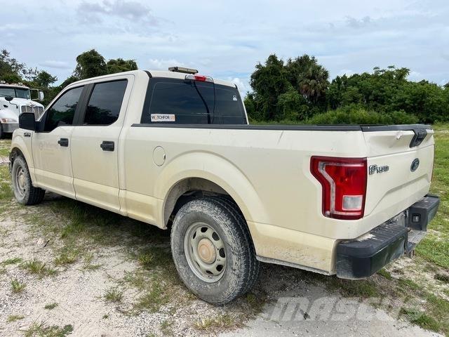 Ford F-150 Pick up de caixa aberta