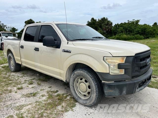 Ford F-150 Pick up de caixa aberta