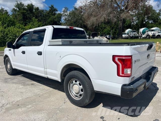 Ford F-150 Pick up de caixa aberta