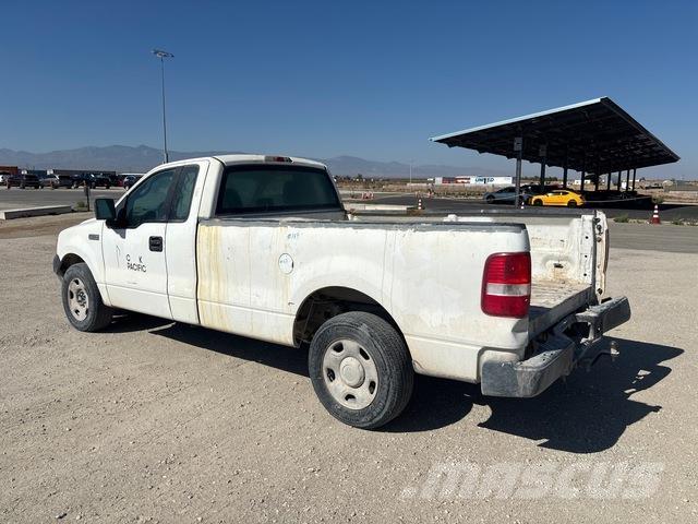 Ford F-150 Pick up de caixa aberta