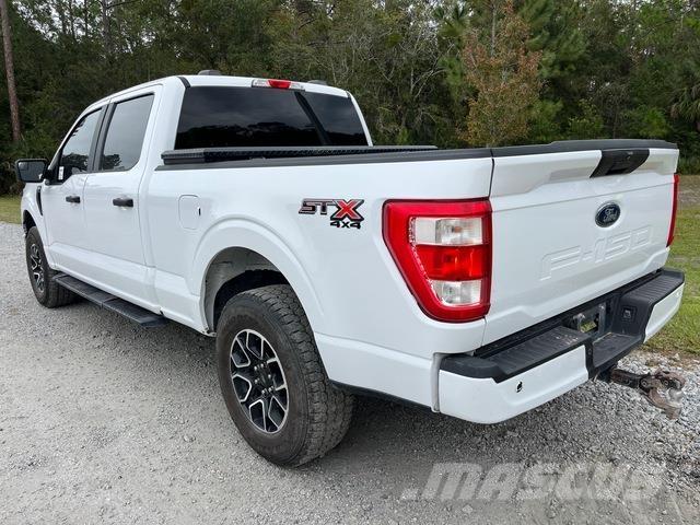 Ford F-150 Pick up de caixa aberta