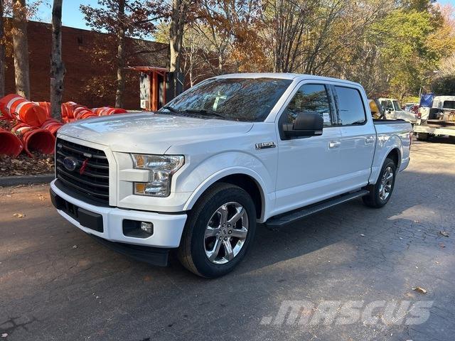 Ford F-150 Pick up de caixa aberta