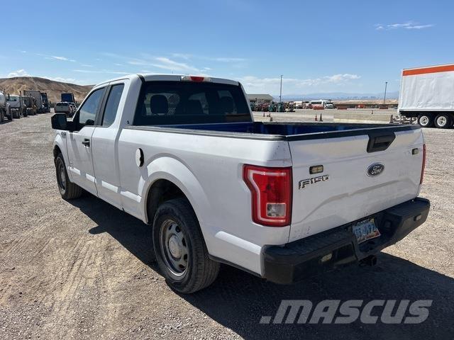 Ford F-150 Pick up de caixa aberta