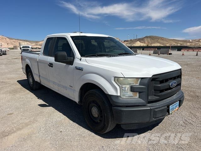 Ford F-150 Pick up de caixa aberta