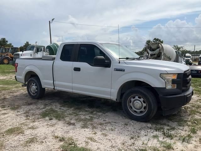 Ford F-150 XL Outros