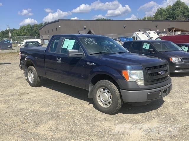 Ford F-150 XL Pick up de caixa aberta