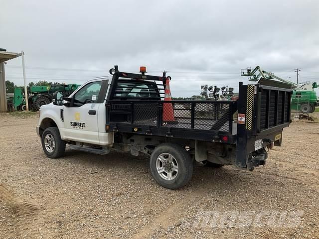 Ford F-250 Camiões estrado/caixa aberta